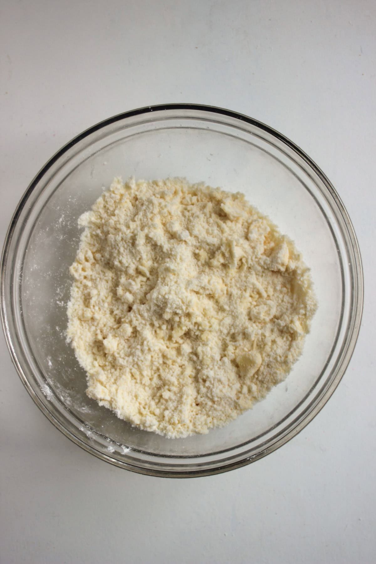 Glass bowl with mix of flours.