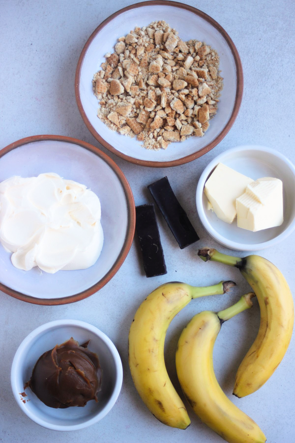 Top view of easy banoffee pie ingredients.